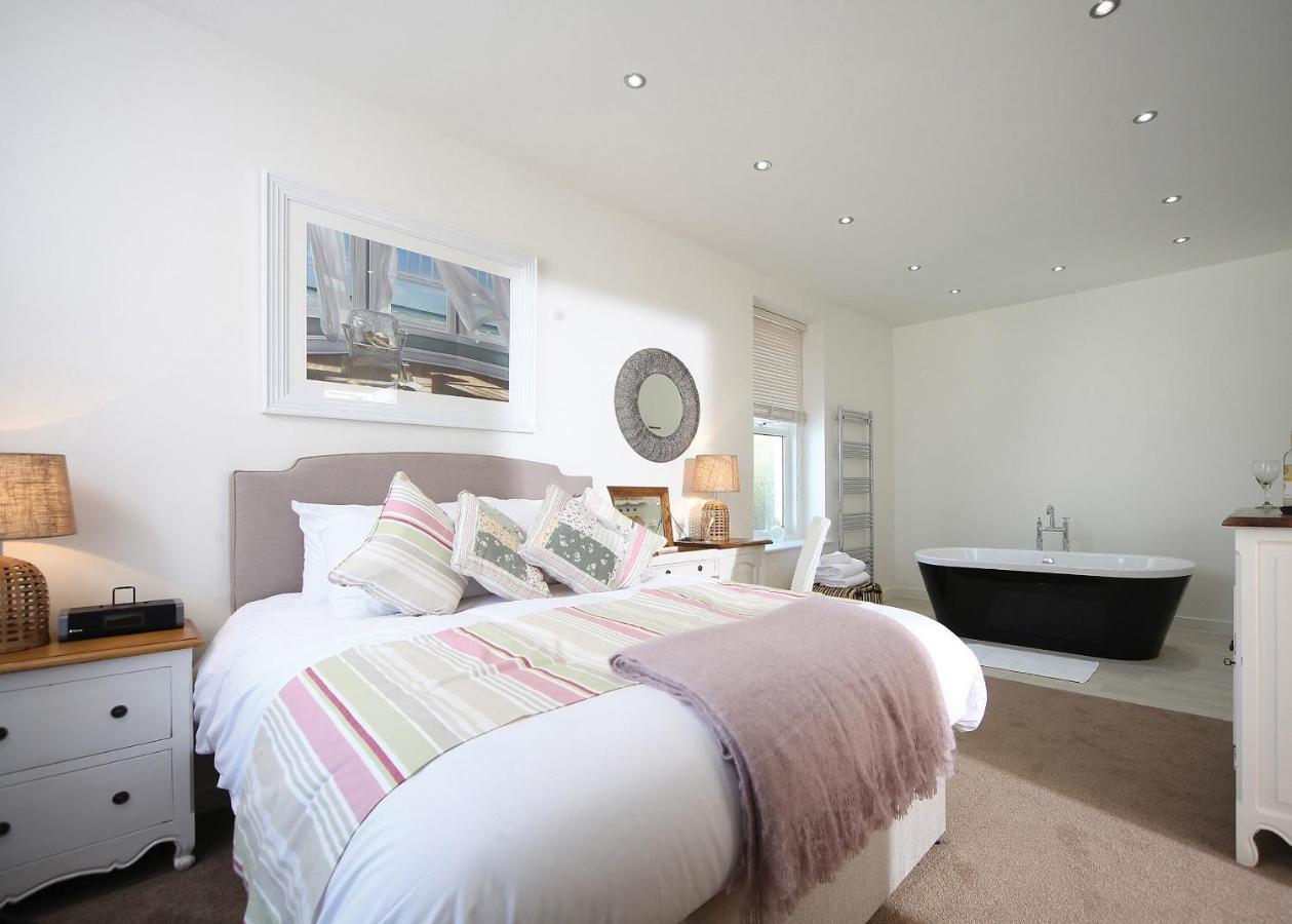 Beach Cove Coastal Retreat Илфракомб Екстериор снимка